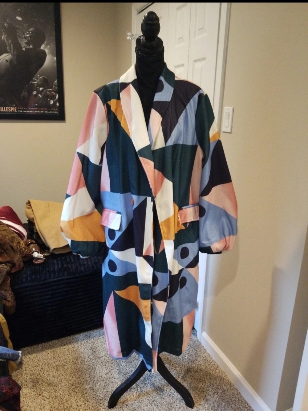 Abstract Colorblock Trench Coat in Green, Pink & Blue Fleece coat